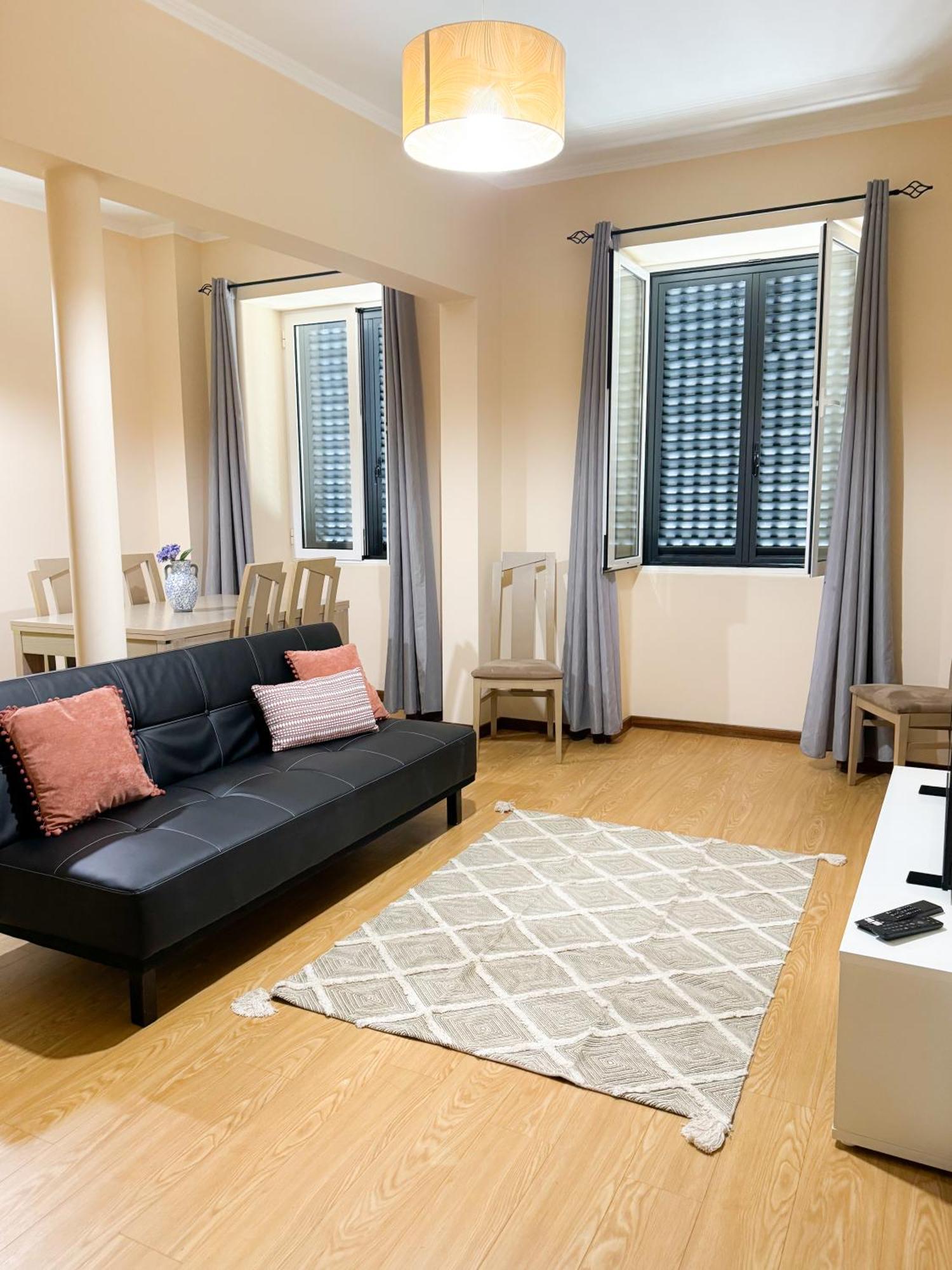 Hostel Monaco Funchal  Luaran gambar