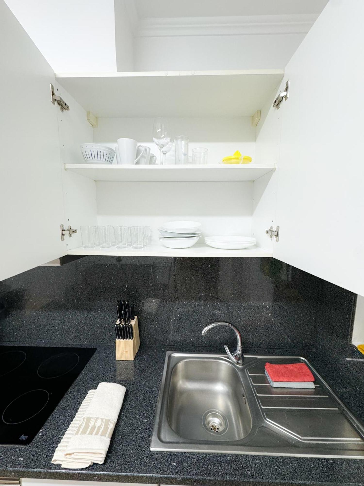 Hostel Monaco Funchal  Luaran gambar