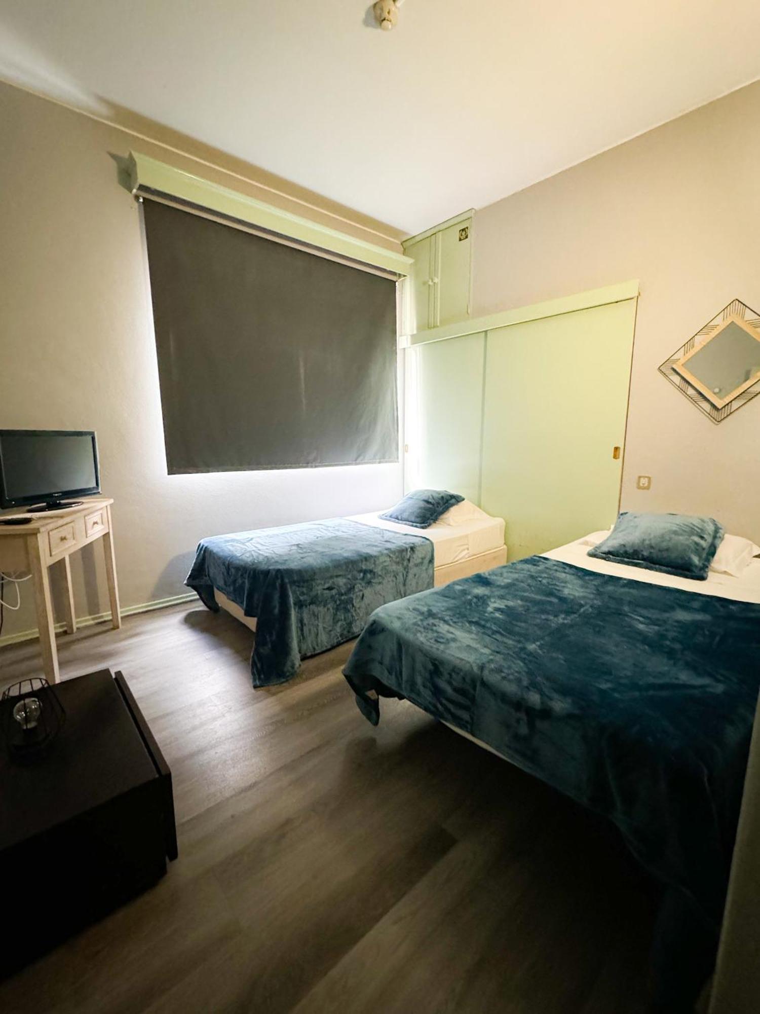 Hostel Monaco Funchal  Luaran gambar