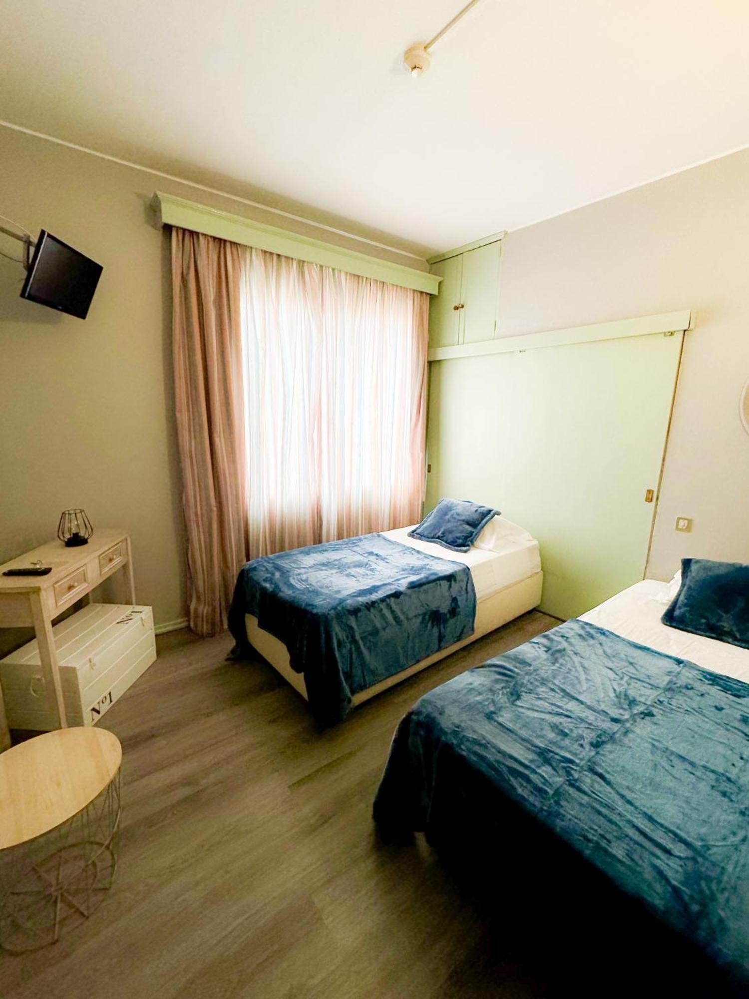 Hostel Monaco Funchal  Luaran gambar